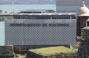 Hacienda evalúa extender fecha de radicación contributiva y descarta despidos de empleados públicos