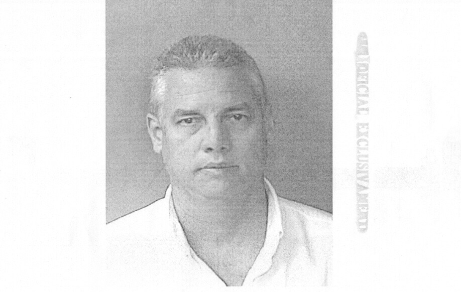 Empleado de comedor agrede un menor