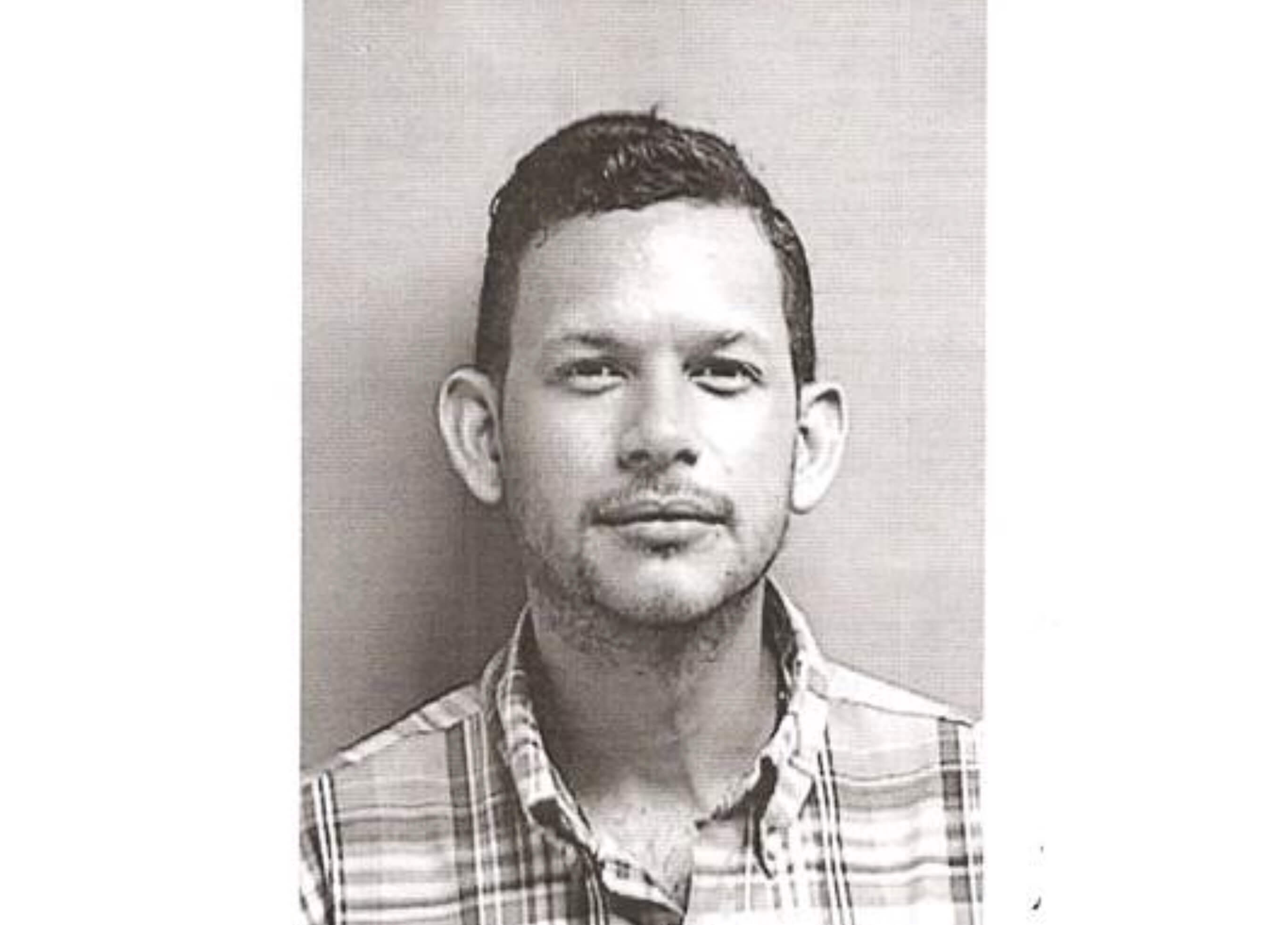 Libre bajo fianza coordinador de eventos por fraude con quinceañero