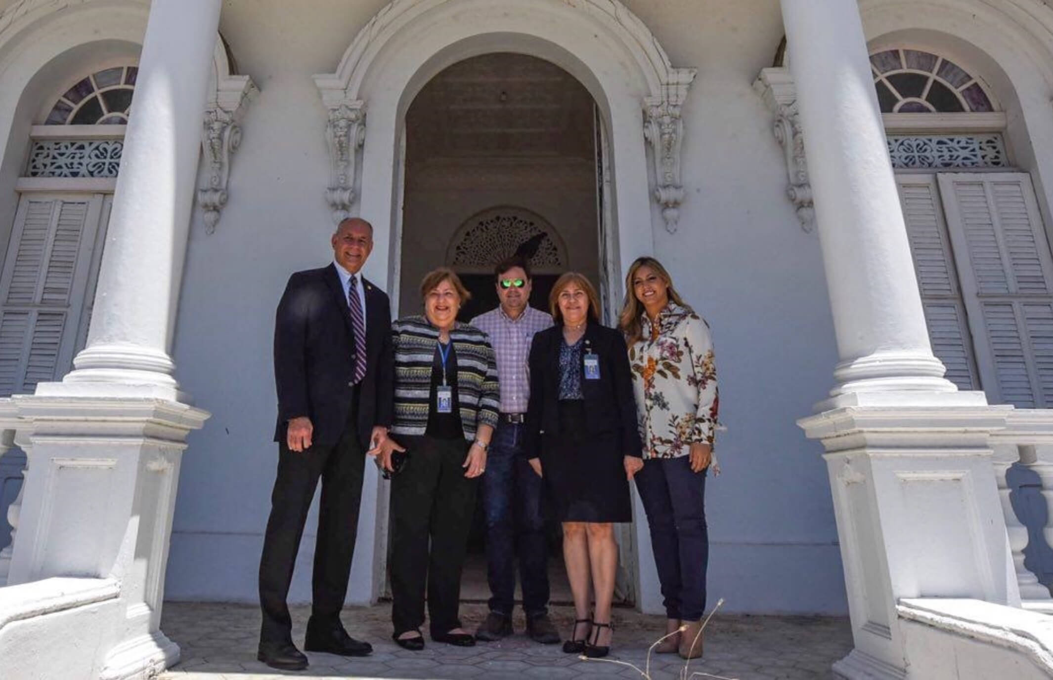 Primera Dama presenta proyecto Casa Mujer