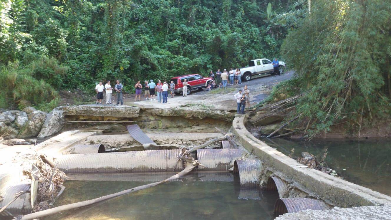 Exigen a FEMA agilice reparación de puente en San Sebastián