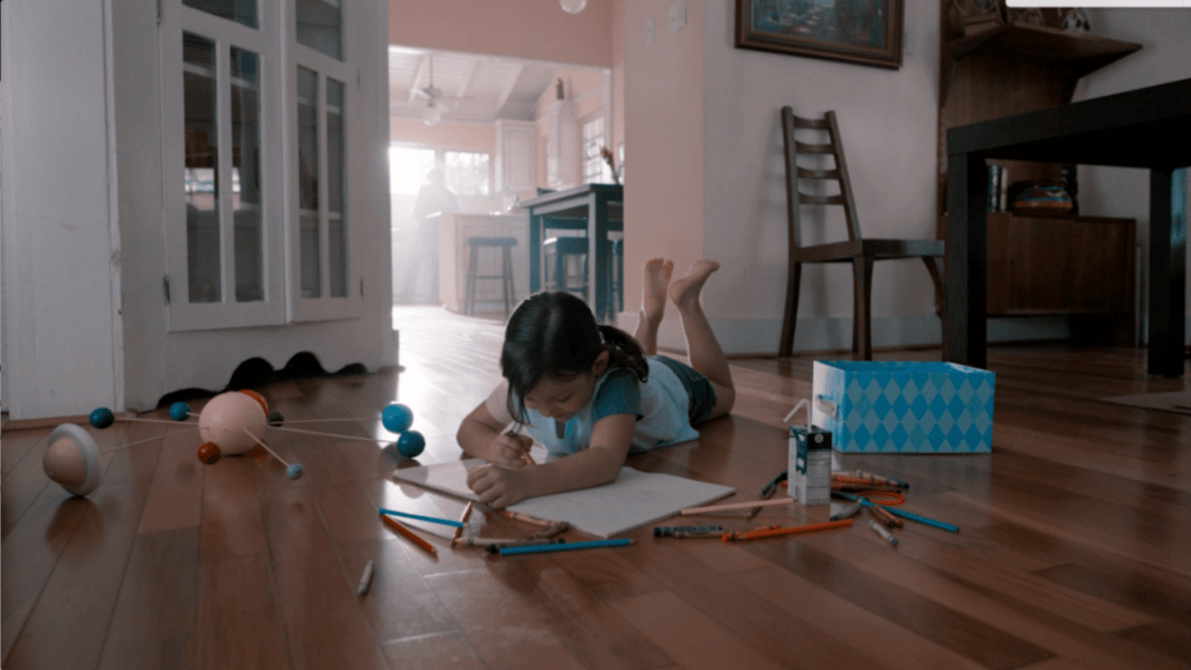 Borden resalta la inspiración y agradecimiento en su nueva campaña