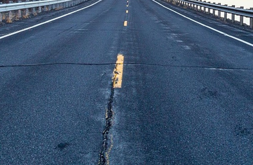 Gobierno alega han depositado más de 100 mil toneladas de asfalto