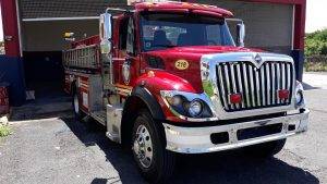 Investigan incendio en restaurante