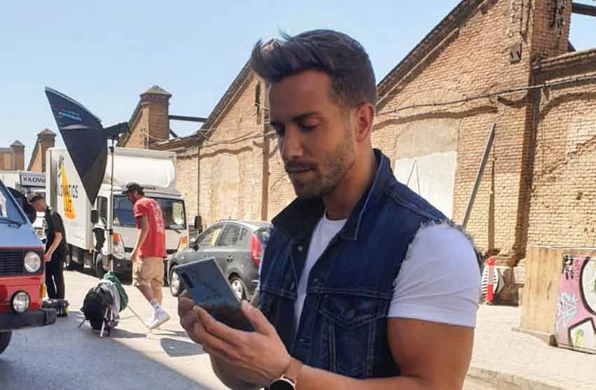 Cantante Pablo Alborán confiesa que es homosexual