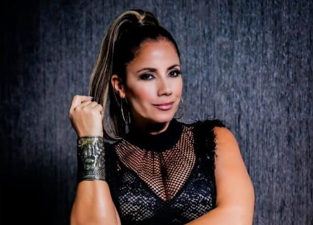 Melina León se contagia de COVID-19