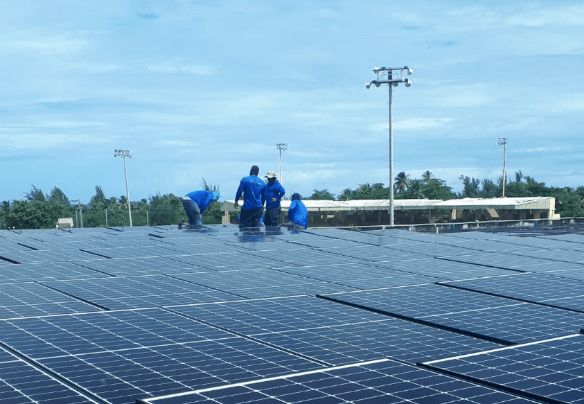Negociado de Energía aprueba proyectos de almacenamiento y energía solar bajo proceso acelerado