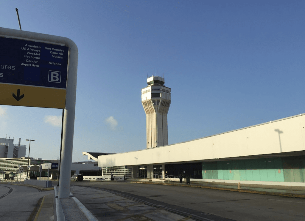 Turismo proyecta quinto año récord consecutivo con ingresos que superan los 1,700 millones de dólares