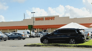 Arrestan a hombre por robar en Home Depot de Hatillo junto a su hijo menor
