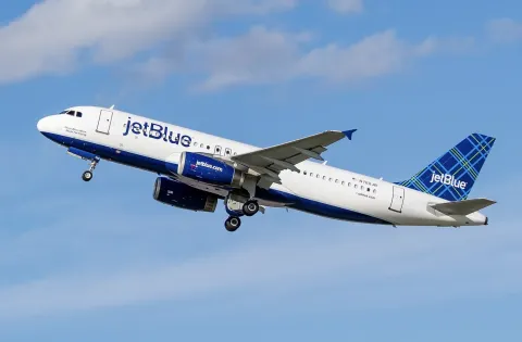 JetBlue lanza venta especial de pasajes por tres días
