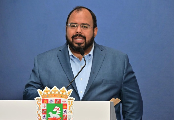 Educación abre proceso de solicitud para cubrir matrícula universitaria de docentes