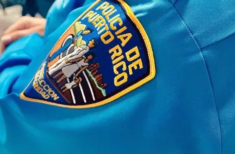 Arrestan menor de edad armado y con sustancias ilegales