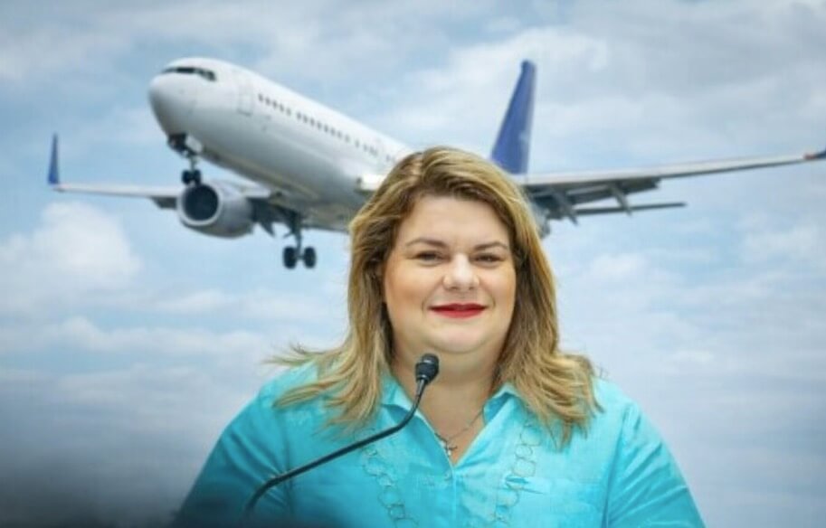 Gobernadora sale de viaje