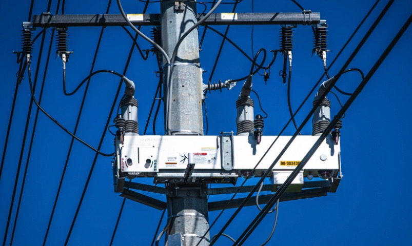 Miles sin luz esta tarde por relevos de carga