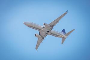 Más de 300 vuelos cancelados en Puerto Rico