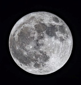 Lluvia de meteoros, Súper Luna llena y perihelio coinciden este sábado