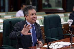 Manuel Torres Nieves afirma que él es el presidente de Politank