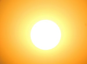 Emiten alerta de calor para 63 municipios